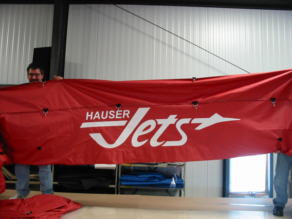 Hauser Jets logo
